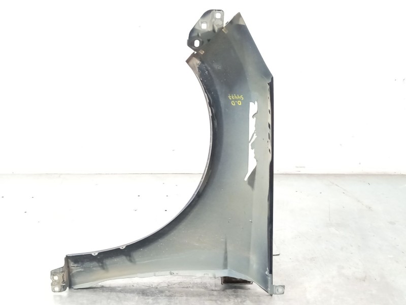 Recambio de aleta delantera derecha para ford focus iii 1.6 tdci referencia OEM IAM 2171302  