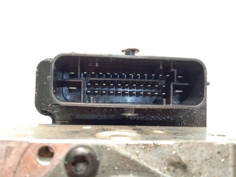 Recambio de abs para hyundai i30 (gd) tecno referencia OEM IAM 58920A6210 6158945200 A658920500