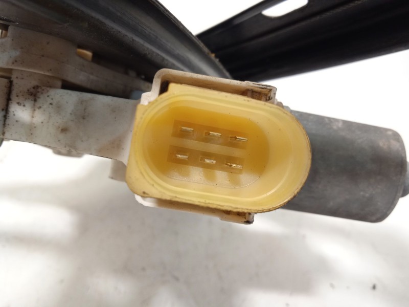 Recambio de elevalunas delantero izquierdo para bmw 3 (e90) 320 d referencia OEM IAM 6927027 67626927027 