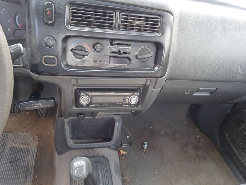 mitsubishi l200 (k7_t, k6_t, k5_t) del año 2005