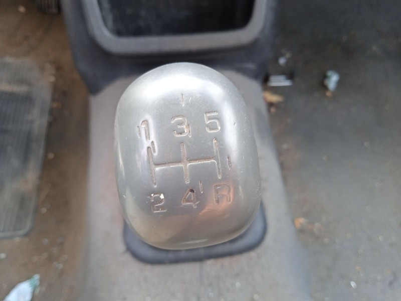 mitsubishi l200 (k7_t, k6_t, k5_t) del año 2005