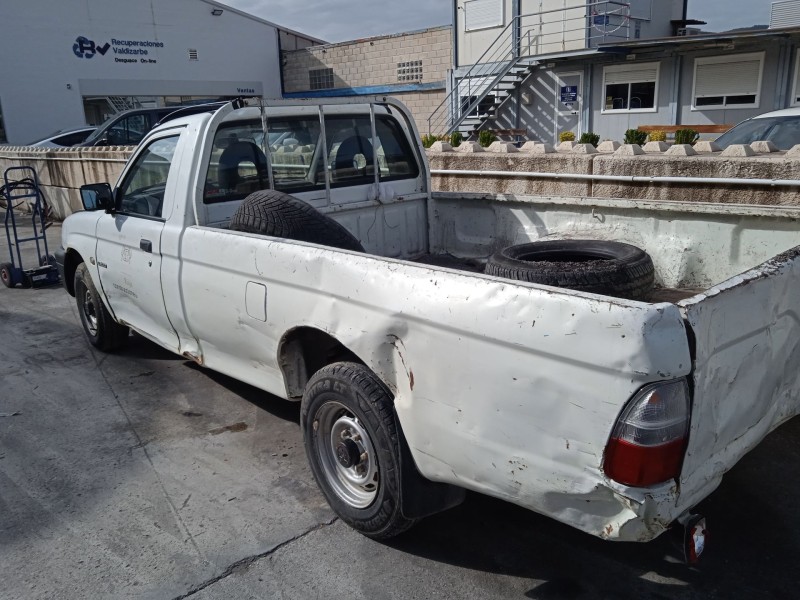 mitsubishi l200 (k7_t, k6_t, k5_t) del año 2005