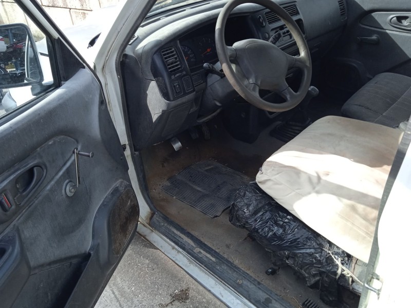 mitsubishi l200 (k7_t, k6_t, k5_t) del año 2005