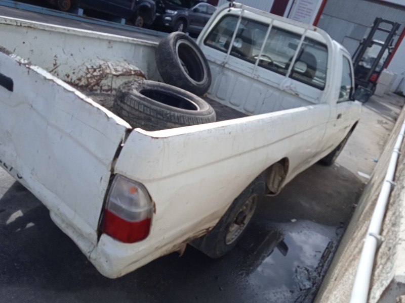 mitsubishi l200 (k7_t, k6_t, k5_t) del año 2005