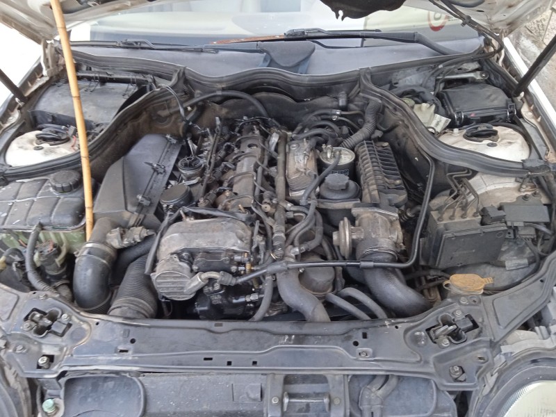 mercedes-benz clase c (w203) del año 2002