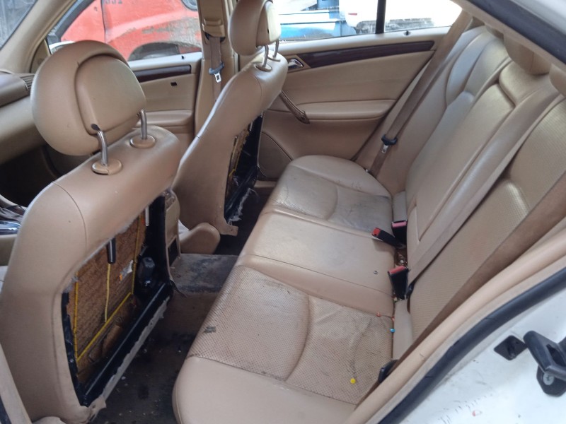 mercedes-benz clase c (w203) del año 2002