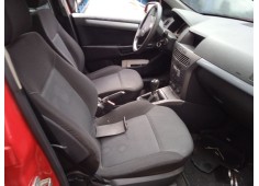 opel astra h (a04) del año 2004 2