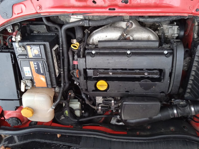 opel astra h (a04) del año 2004