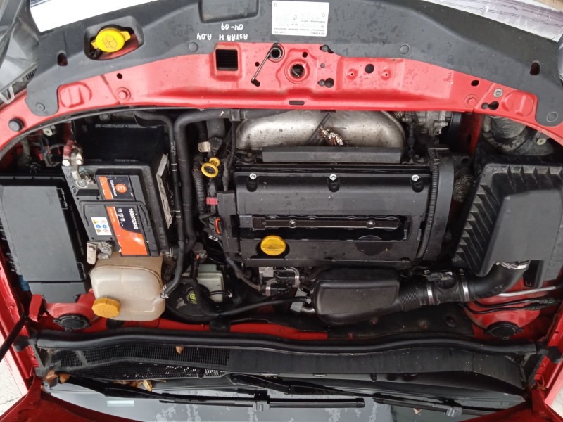 opel astra h (a04) del año 2004