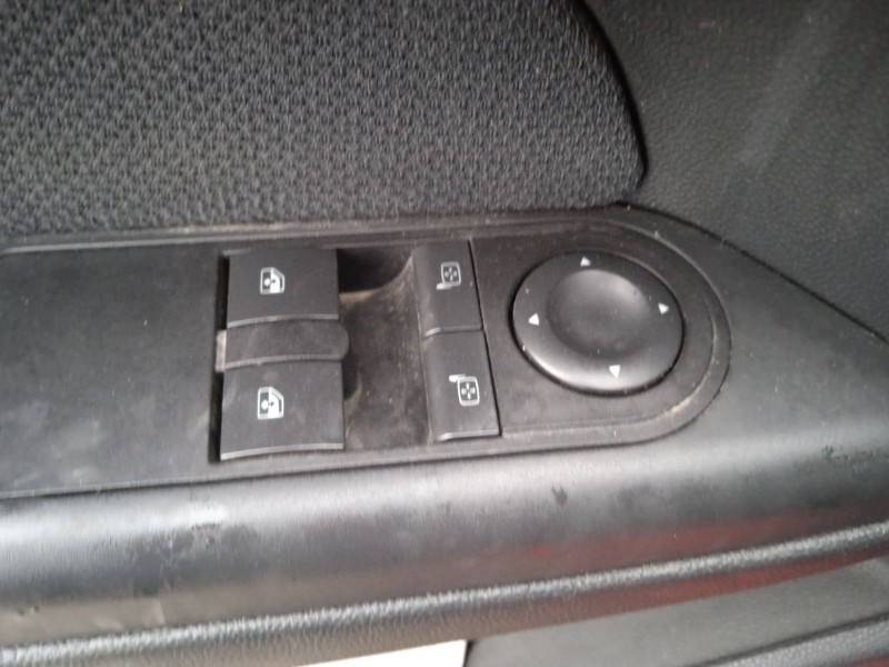 opel astra h (a04) del año 2004