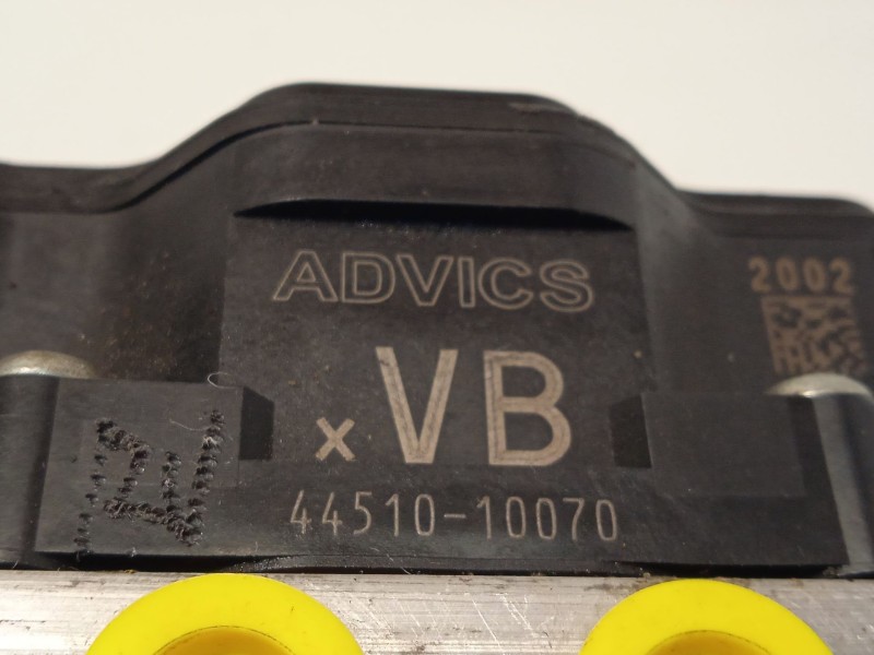 Recambio de abs para toyota c-hr hybrid advance referencia OEM IAM 4451010070 8954110080 11304041330