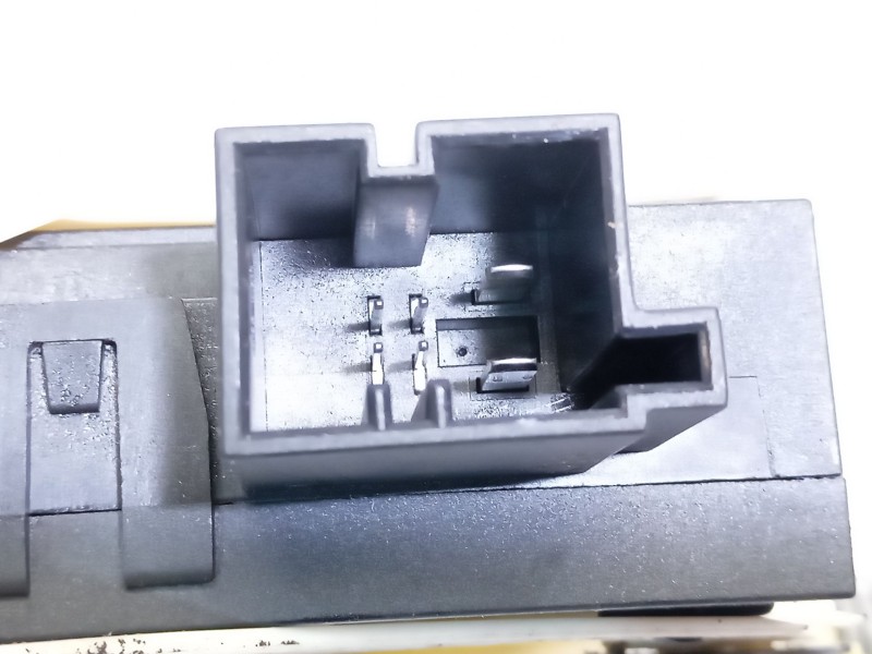 Recambio de elevalunas trasero izquierdo para audi a6 c6 (4f2) 2.7 tdi referencia OEM IAM 4F0959801C  4F0839461B