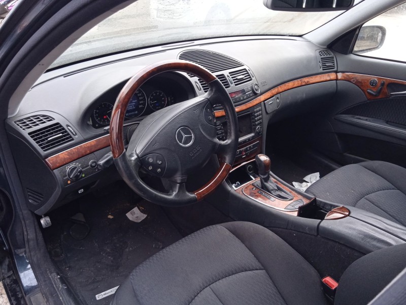mercedes-benz clase e (w211) del año 2004