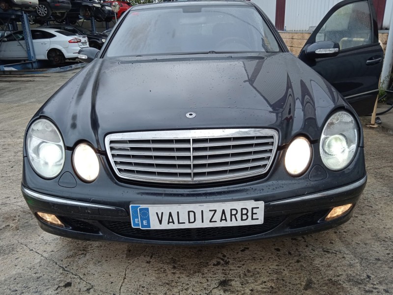 mercedes-benz clase e (w211) del año 2004