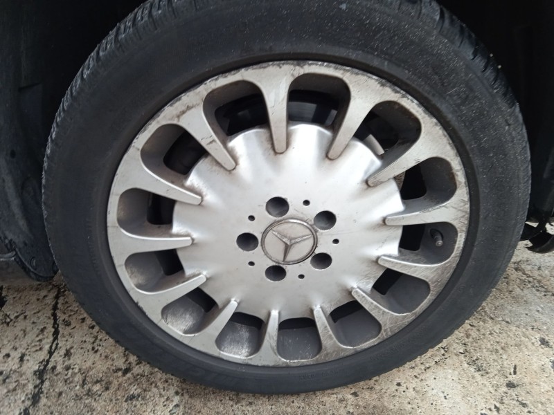 mercedes-benz clase e (w211) del año 2004