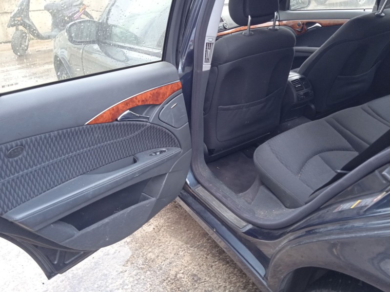 mercedes-benz clase e (w211) del año 2004