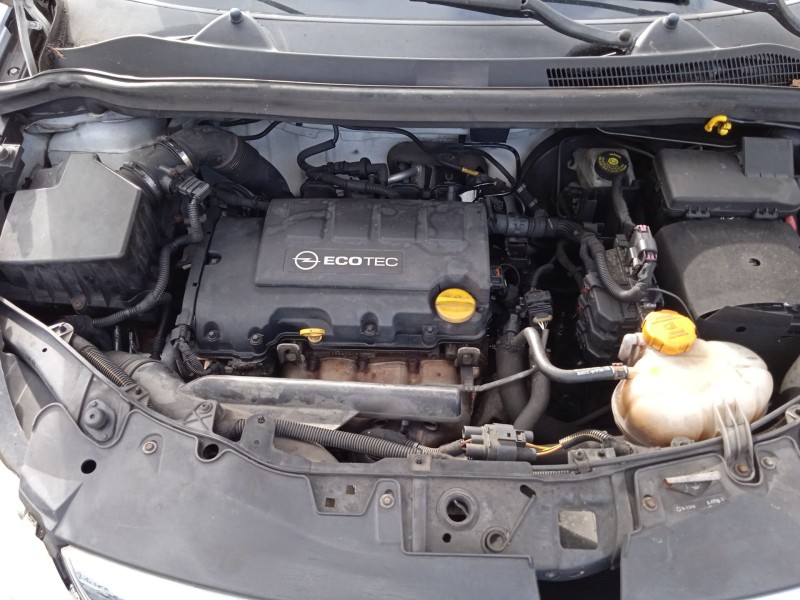 opel corsa d (s07) del año 2012