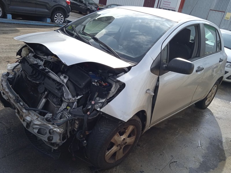 toyota yaris (_p9_) del año 2008