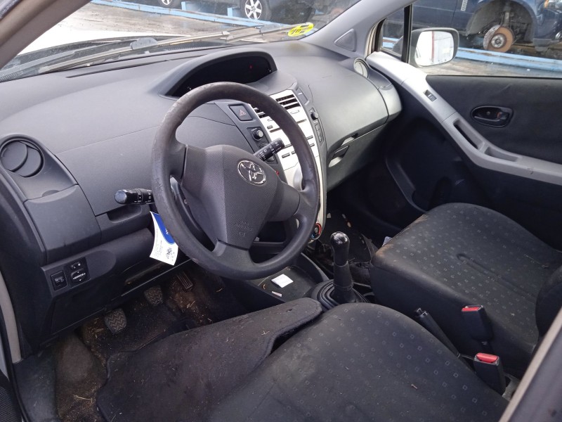 toyota yaris (_p9_) del año 2008