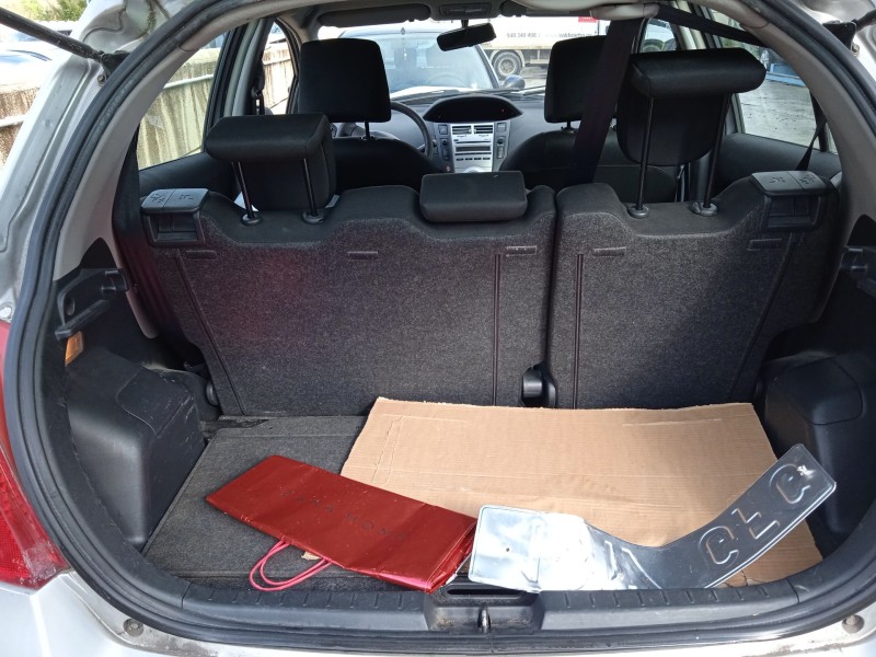 toyota yaris (_p9_) del año 2008