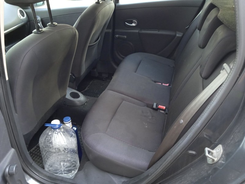 renault clio iii grandtour (kr0/1_) del año 2009