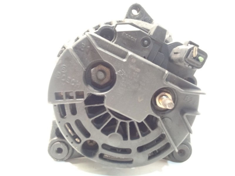 Recambio de alternador para opel movano a furgoneta (x70) 2.5 cdti (fd) referencia OEM IAM 8200190721  0124525044