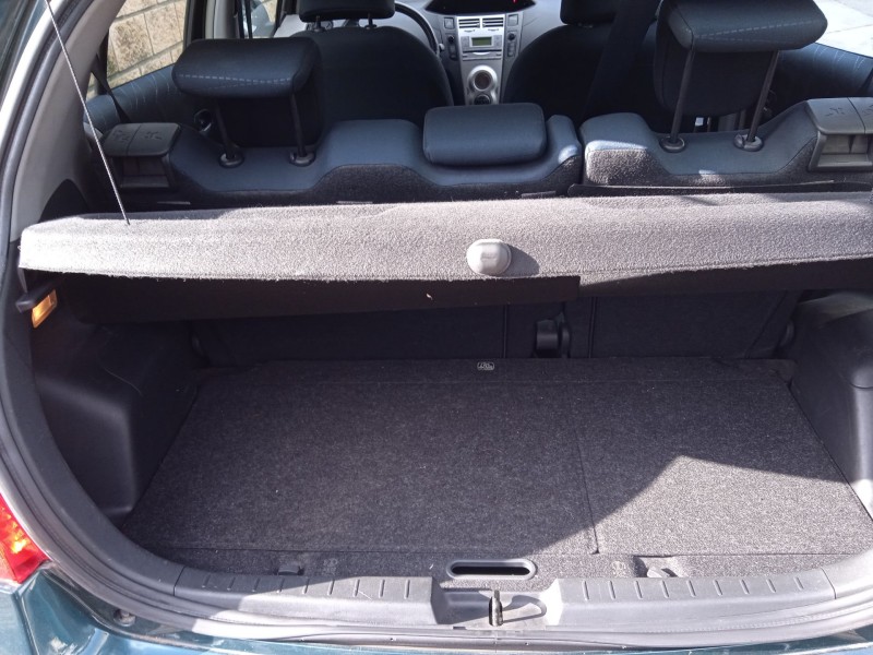 toyota yaris (_p9_) del año 2006