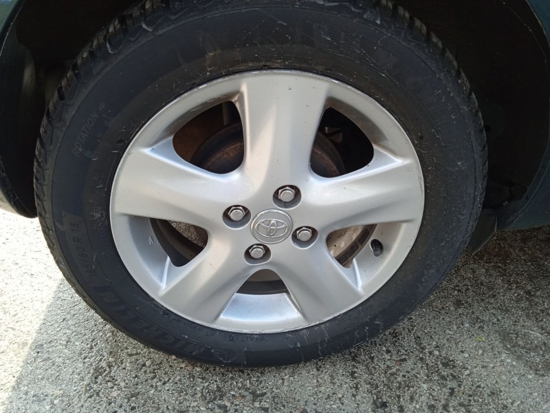 toyota yaris (_p9_) del año 2006