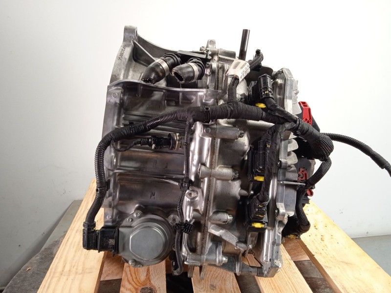 Recambio de caja cambios para bmw x1 (f48) sdrive 18 i referencia OEM IAM ALM 24009468715 GD7F32AG