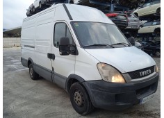 iveco daily v furgoneta del año 2011
