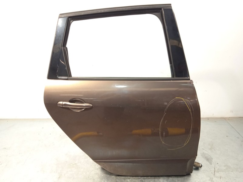 Recambio de puerta trasera derecha para renault scénic iii (jz0/1_) 1.5 dci referencia OEM IAM 821009283R  