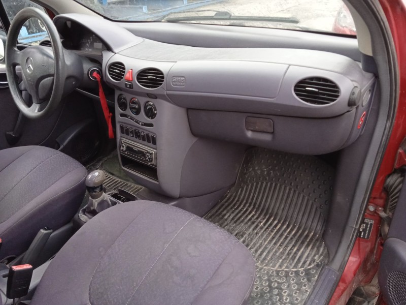 mercedes-benz clase a (w168) del año 2001