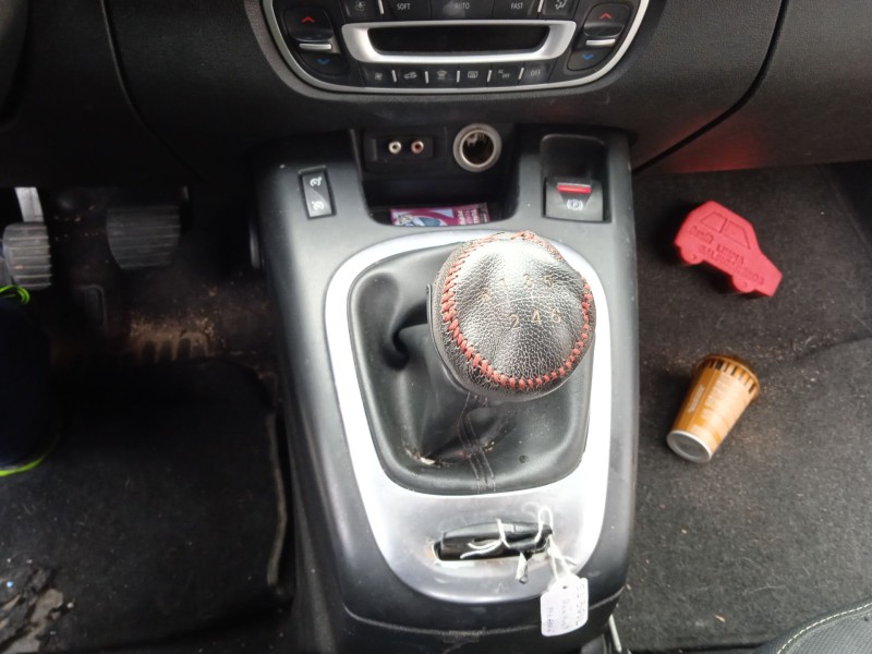 renault scénic iii (jz0/1_) del año 2010