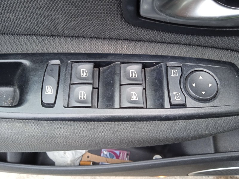 renault scénic iii (jz0/1_) del año 2010