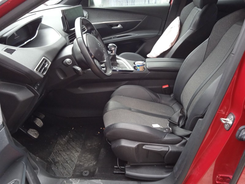 peugeot 3008 ii suv (mc_, mr_, mj_, m4_) del año 2023