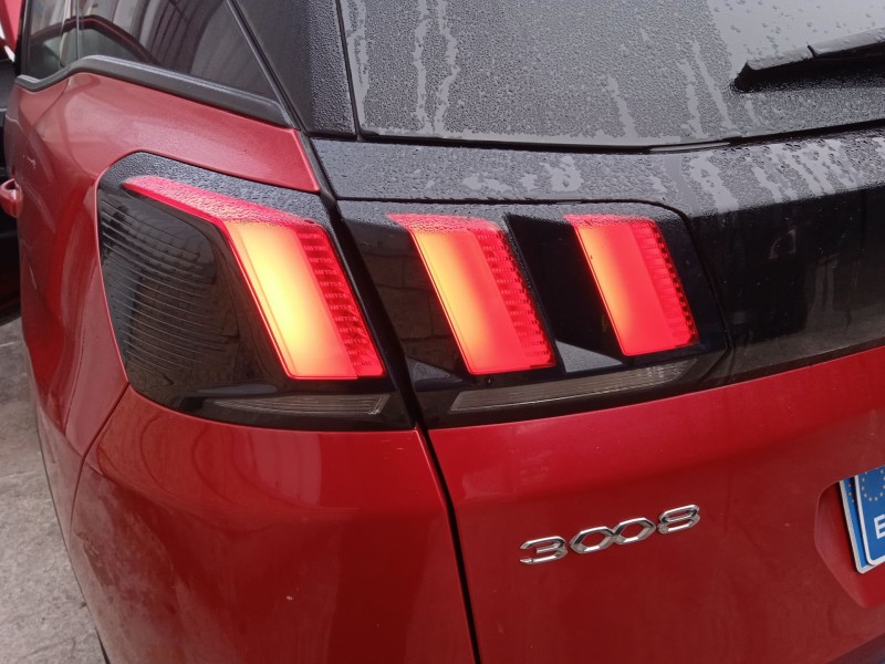 peugeot 3008 ii suv (mc_, mr_, mj_, m4_) del año 2023