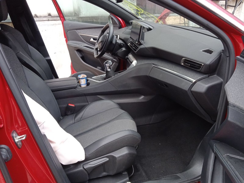 peugeot 3008 ii suv (mc_, mr_, mj_, m4_) del año 2023