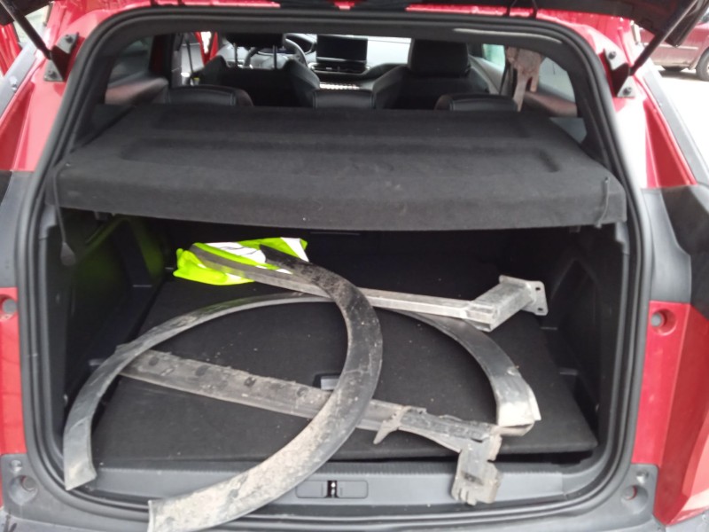 peugeot 3008 ii suv (mc_, mr_, mj_, m4_) del año 2023