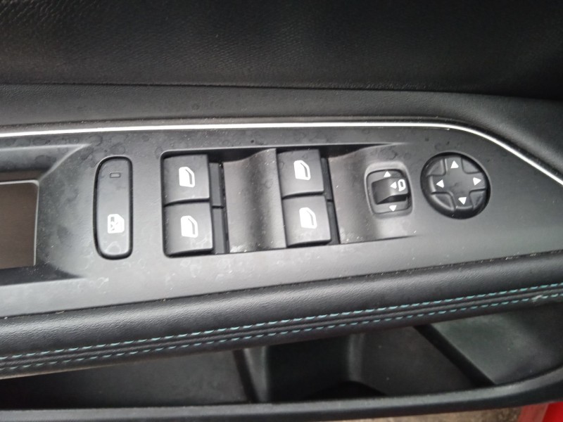 peugeot 3008 ii suv (mc_, mr_, mj_, m4_) del año 2023