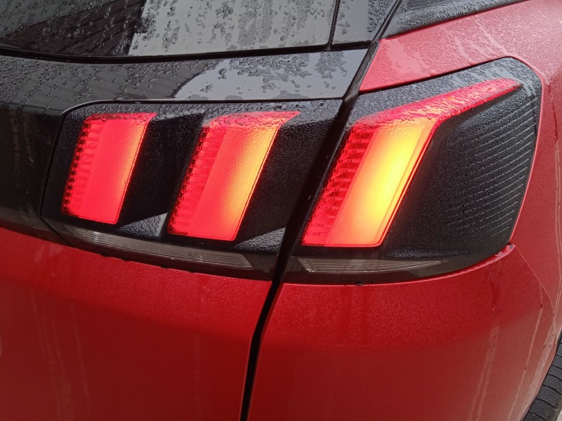 peugeot 3008 ii suv (mc_, mr_, mj_, m4_) del año 2023