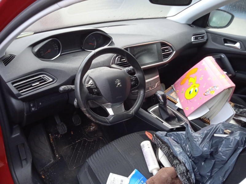 peugeot 308 ii (lb_, lp_, lw_, lh_, l3_) del año 2014