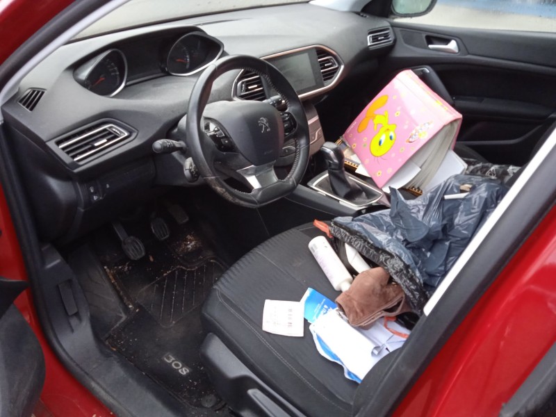 peugeot 308 ii (lb_, lp_, lw_, lh_, l3_) del año 2014