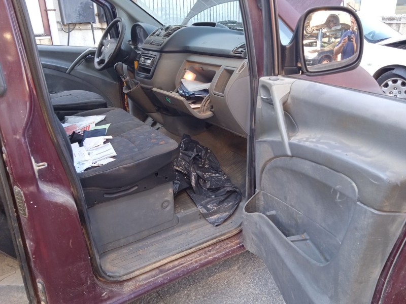 mercedes-benz vito autobús (w639) del año 2005