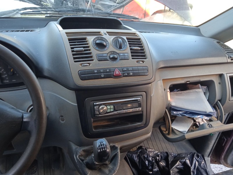 mercedes-benz vito autobús (w639) del año 2005