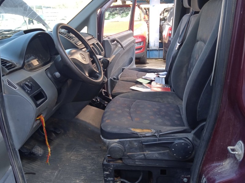 mercedes-benz vito autobús (w639) del año 2005