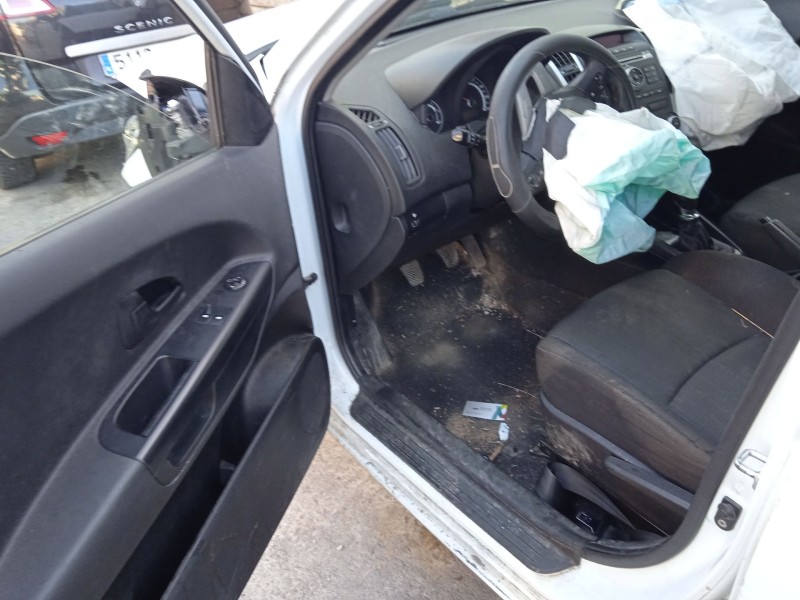 kia cee´d hatchback (ed) del año 2010