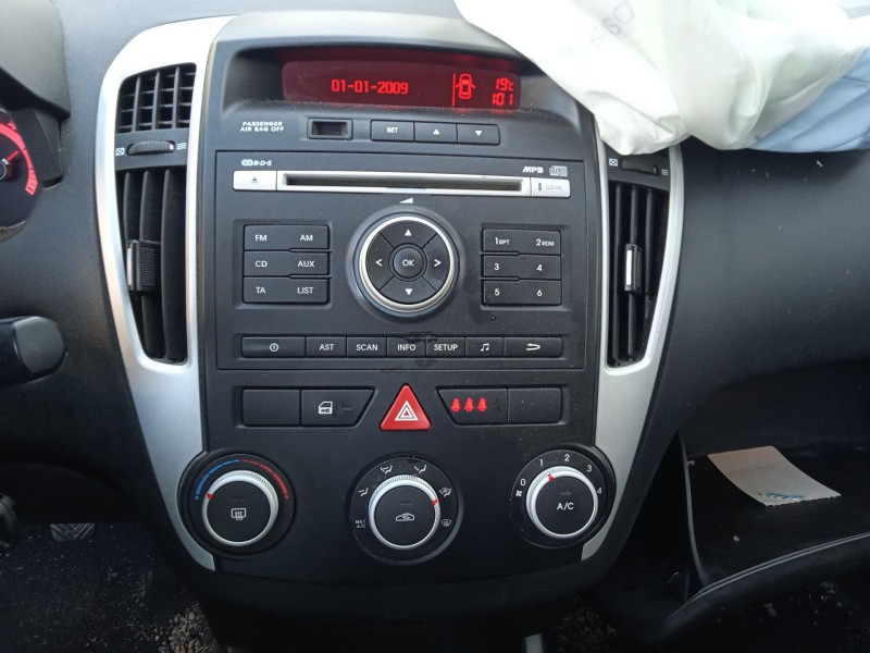 kia cee´d hatchback (ed) del año 2010