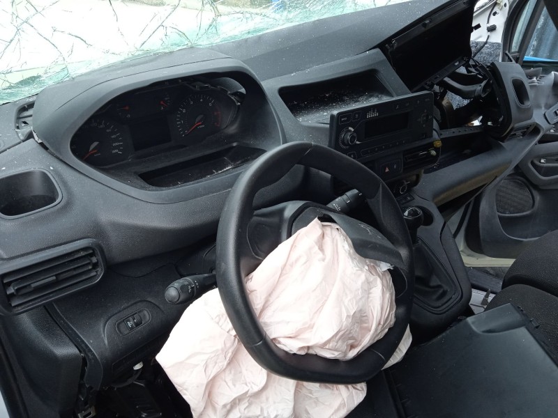 peugeot partner caja/chasis del año 2019