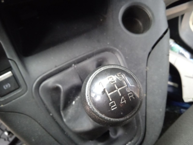 peugeot partner caja/chasis del año 2019