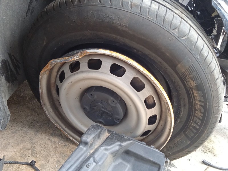 peugeot partner caja/chasis del año 2019